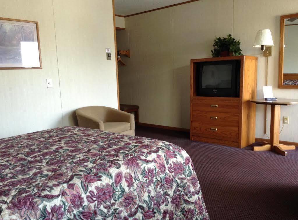 Lighthouse View Motel Mackinaw City Eksteriør bilde